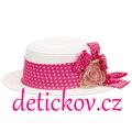 Mayoral krajkový klobouček s tmavě růžovou  stužkou