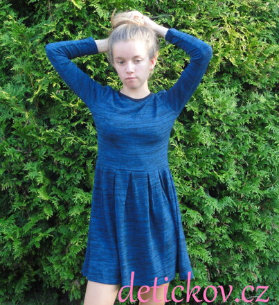 Topo dívčí zimní šatičky z úpletu modré