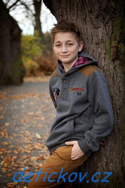 Mayoral junior mikina s kapucí šedá Mayoral junior mikina s kapucí šedá